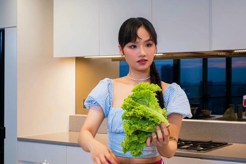 Ảnh Miu Lê phong cách đa dạng từ đời thường đến sự kiện
