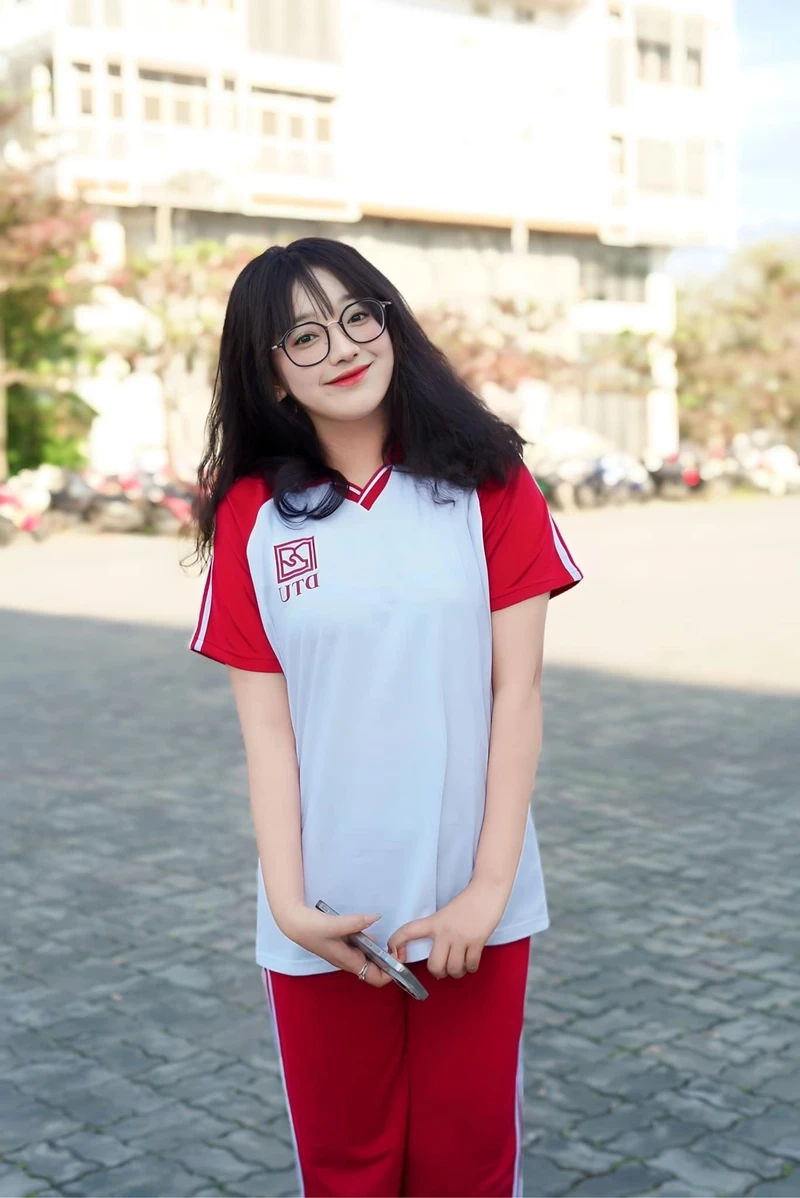 Chụp ảnh gái xinh, phong thái dễ thương và cuốn hút mọi ánh nhìn