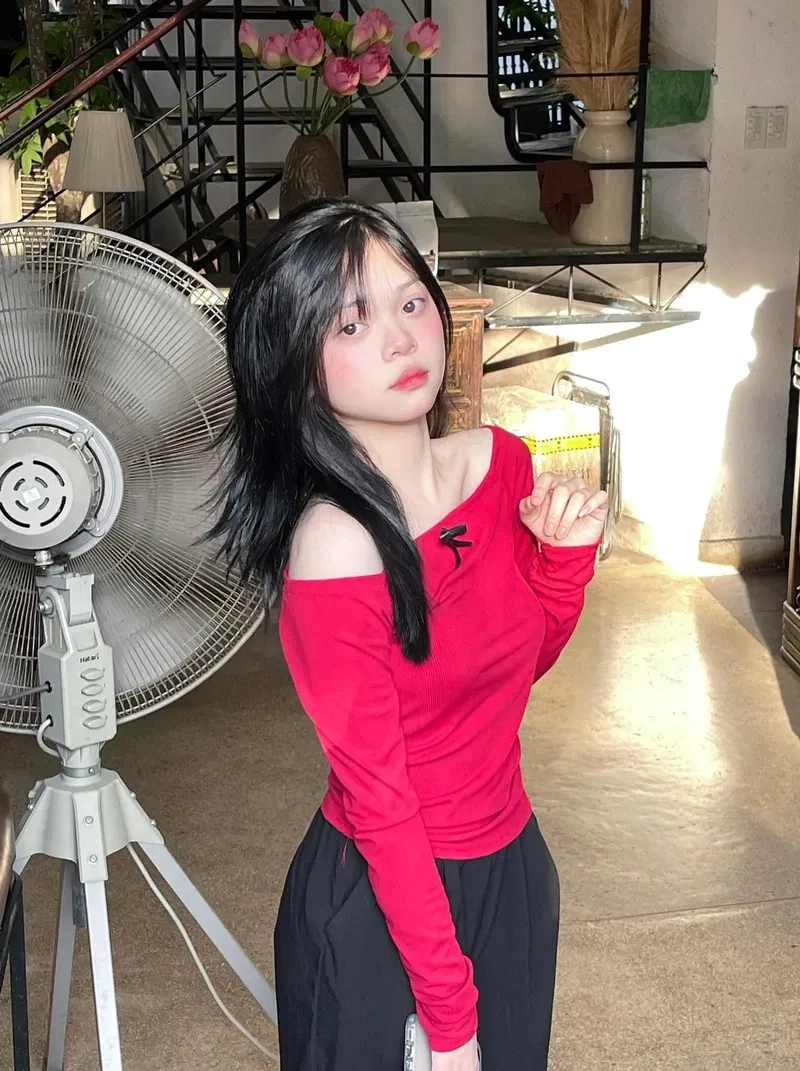 Tải hình nền gái đẹp quyến rũ với phong thái cuốn hút và hấp dẫn ánh nhìn